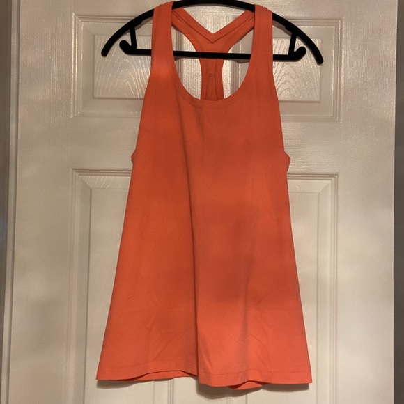 Lulu lemon form fitting tank top - new without tags - Picture 3 of 5